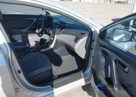 2015 Hyundai Elantra Se z USA, uszkodzony, nr VIN 5NPDH4AEXFH638540